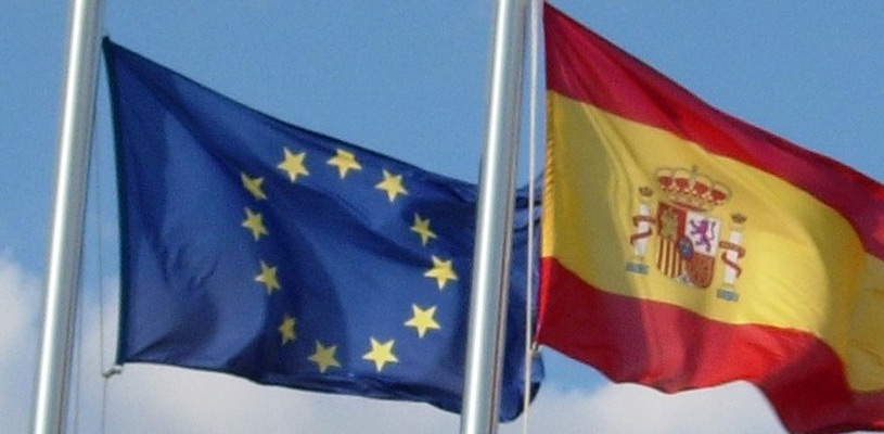 Banderas UE y España