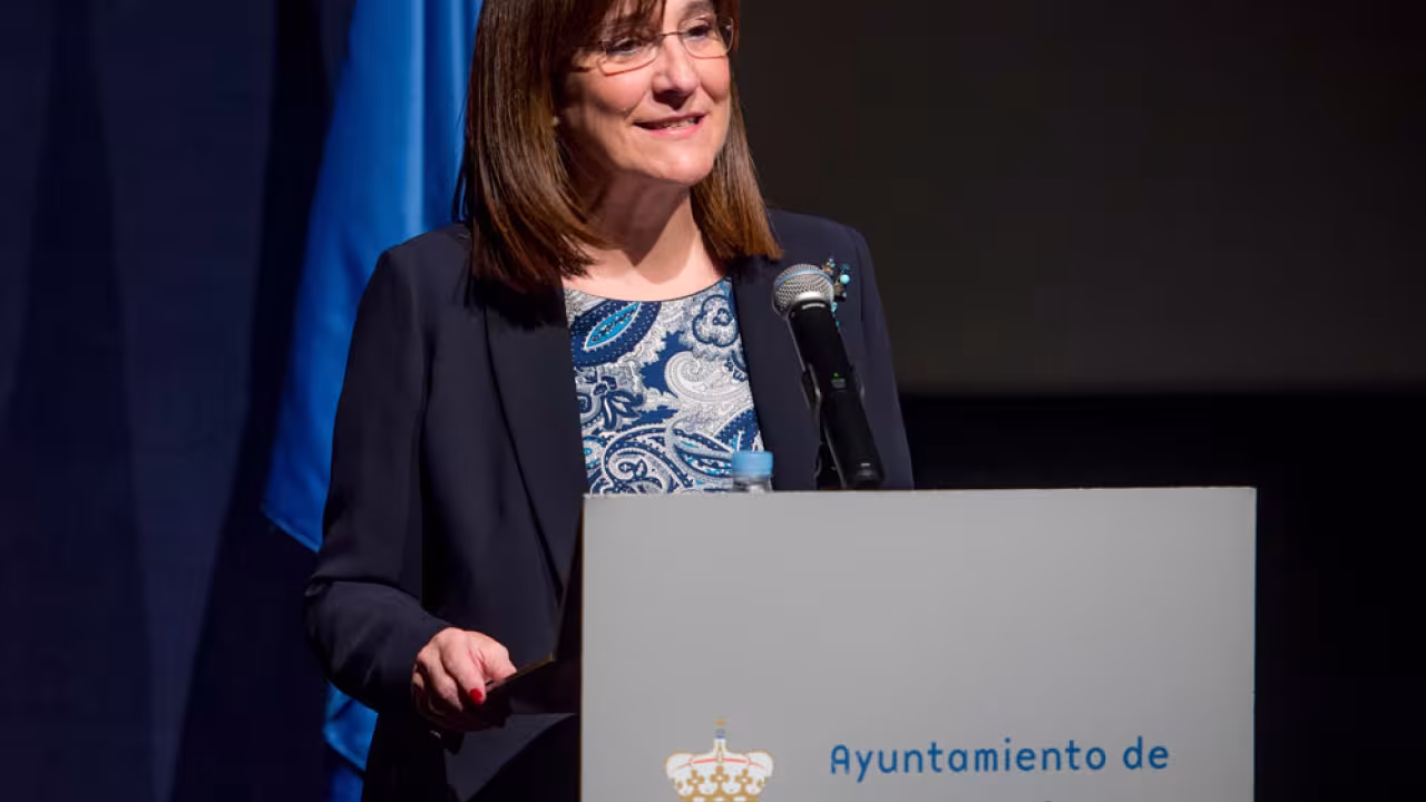 La alcaldesa, Susana Pérez Quislant, inaugura la semana de las jornadas de novela histórica