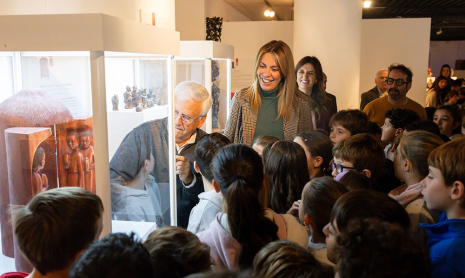 Inauguración de la exposición "La magia de los belenes en Pozuelo"