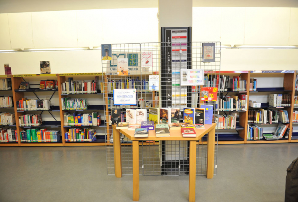 Biblioteca Rosalía de Castro