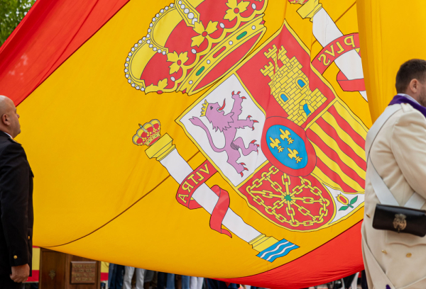 Izado bandera